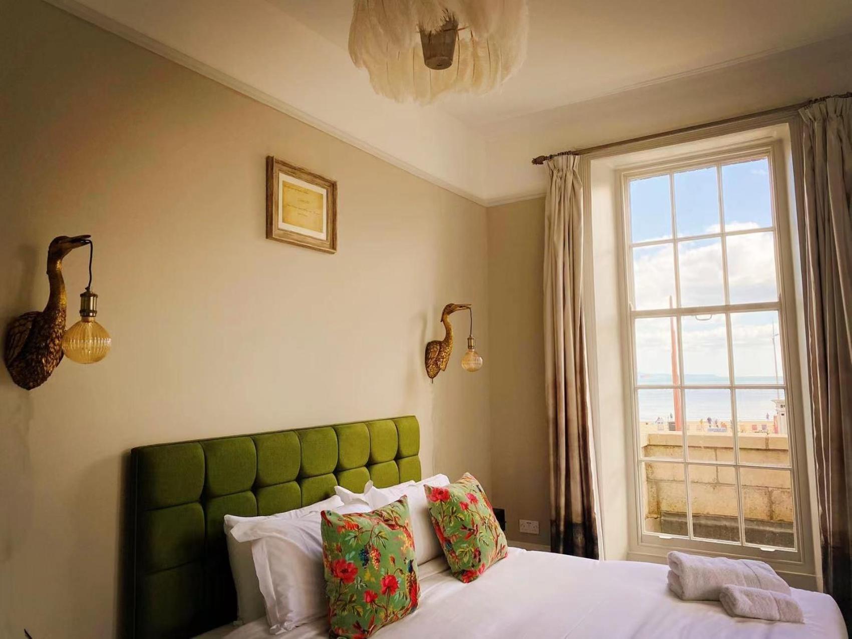 Chapter 1 Hotels Веймут Екстер'єр фото